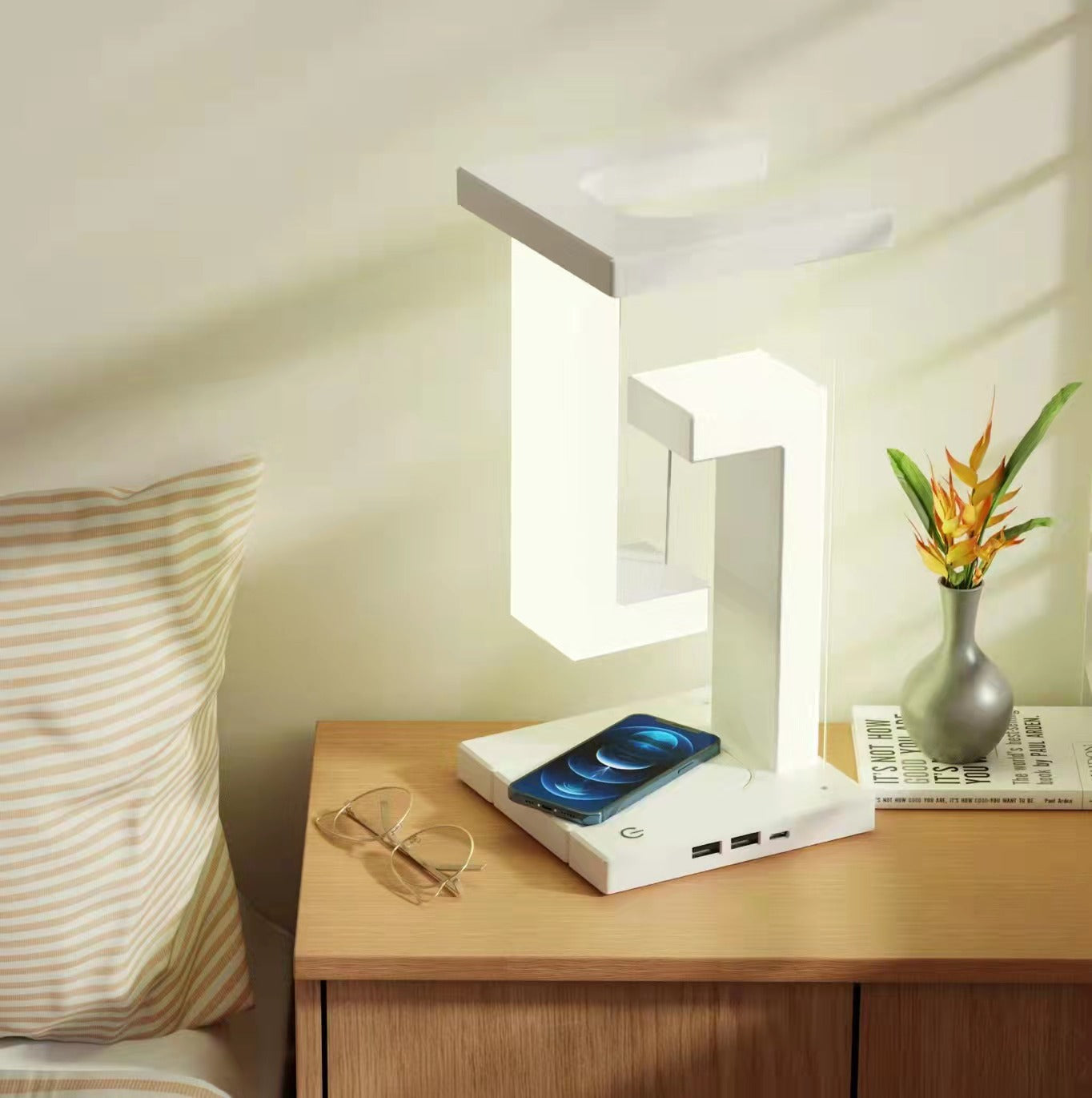 Floating Wireless Charging Balance Lamp for Stylish Bedrooms